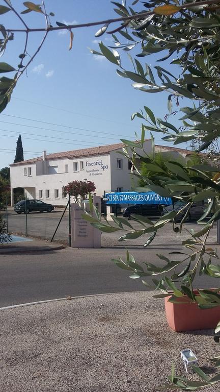 ארל Appart'Hotel Et Chambres Essentiel Spa מראה חיצוני תמונה