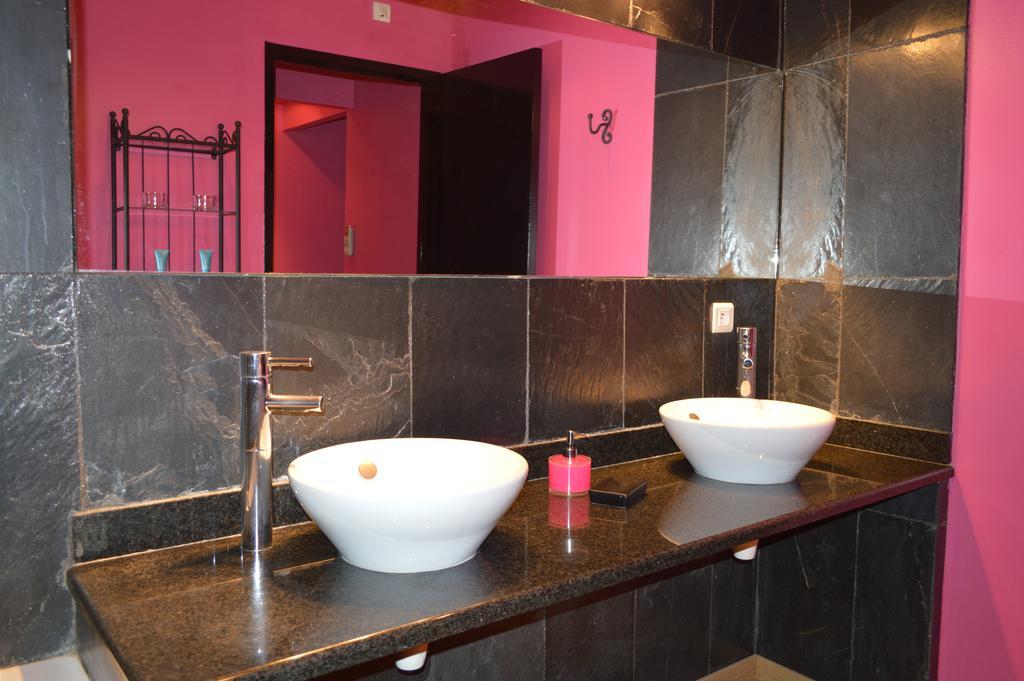 ארל Appart'Hotel Et Chambres Essentiel Spa מראה חיצוני תמונה