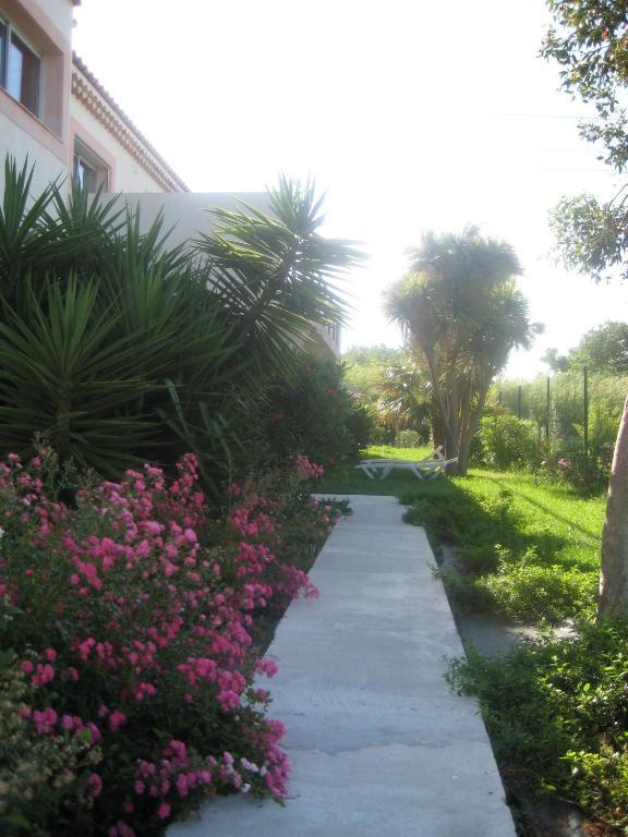ארל Appart'Hotel Et Chambres Essentiel Spa מראה חיצוני תמונה