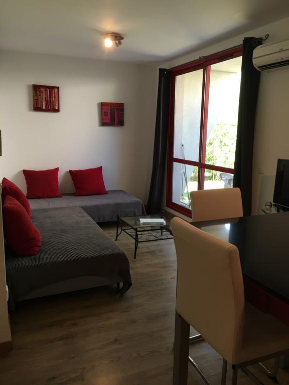 ארל Appart'Hotel Et Chambres Essentiel Spa מראה חיצוני תמונה