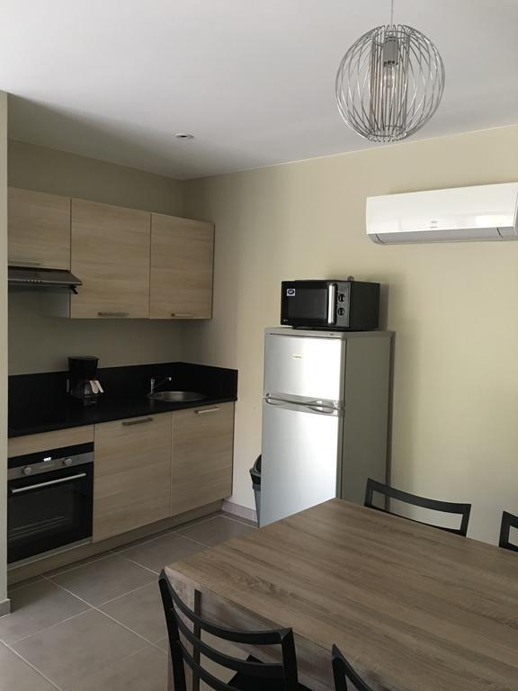 ארל Appart'Hotel Et Chambres Essentiel Spa מראה חיצוני תמונה
