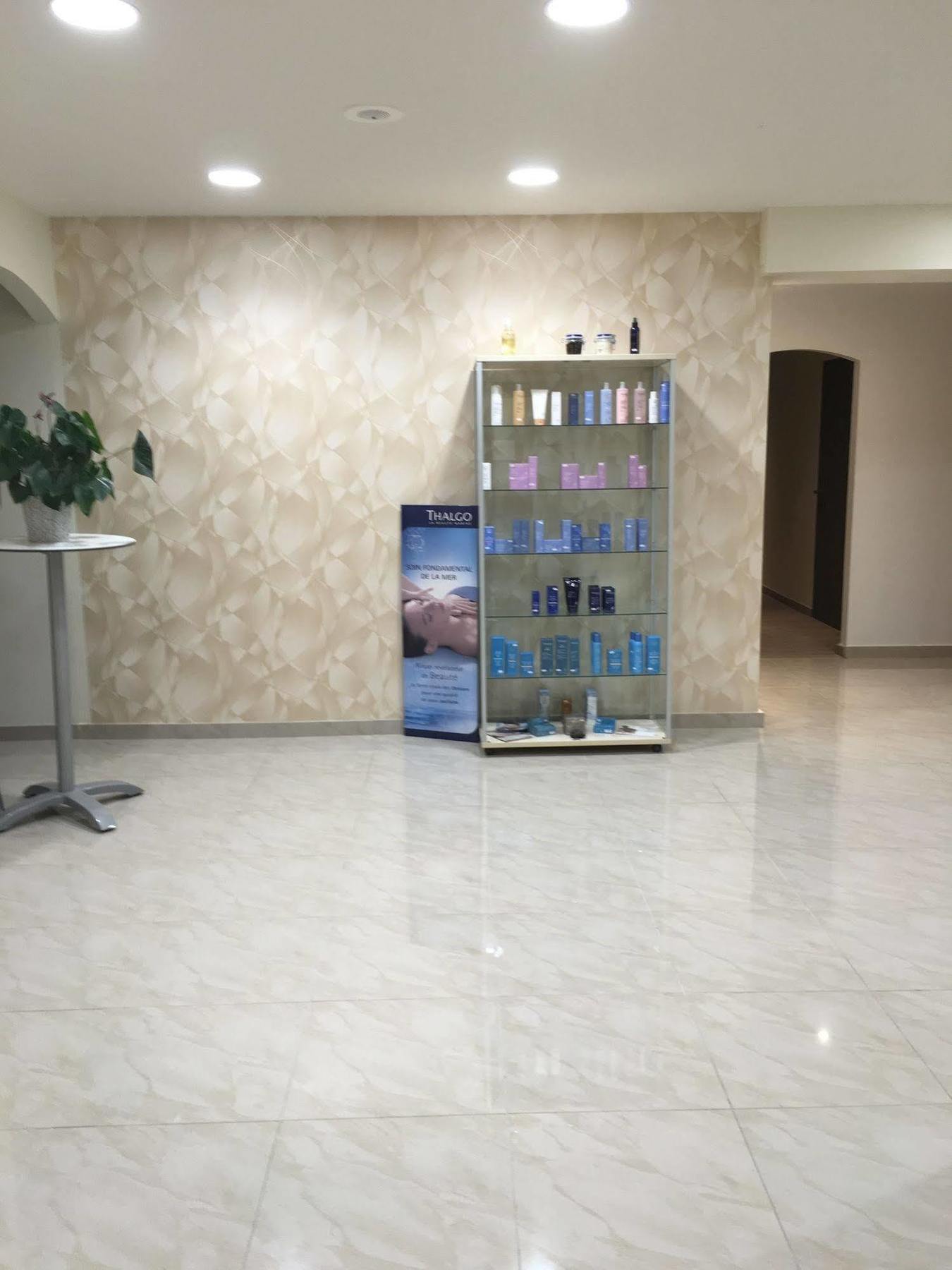 ארל Appart'Hotel Et Chambres Essentiel Spa מראה חיצוני תמונה