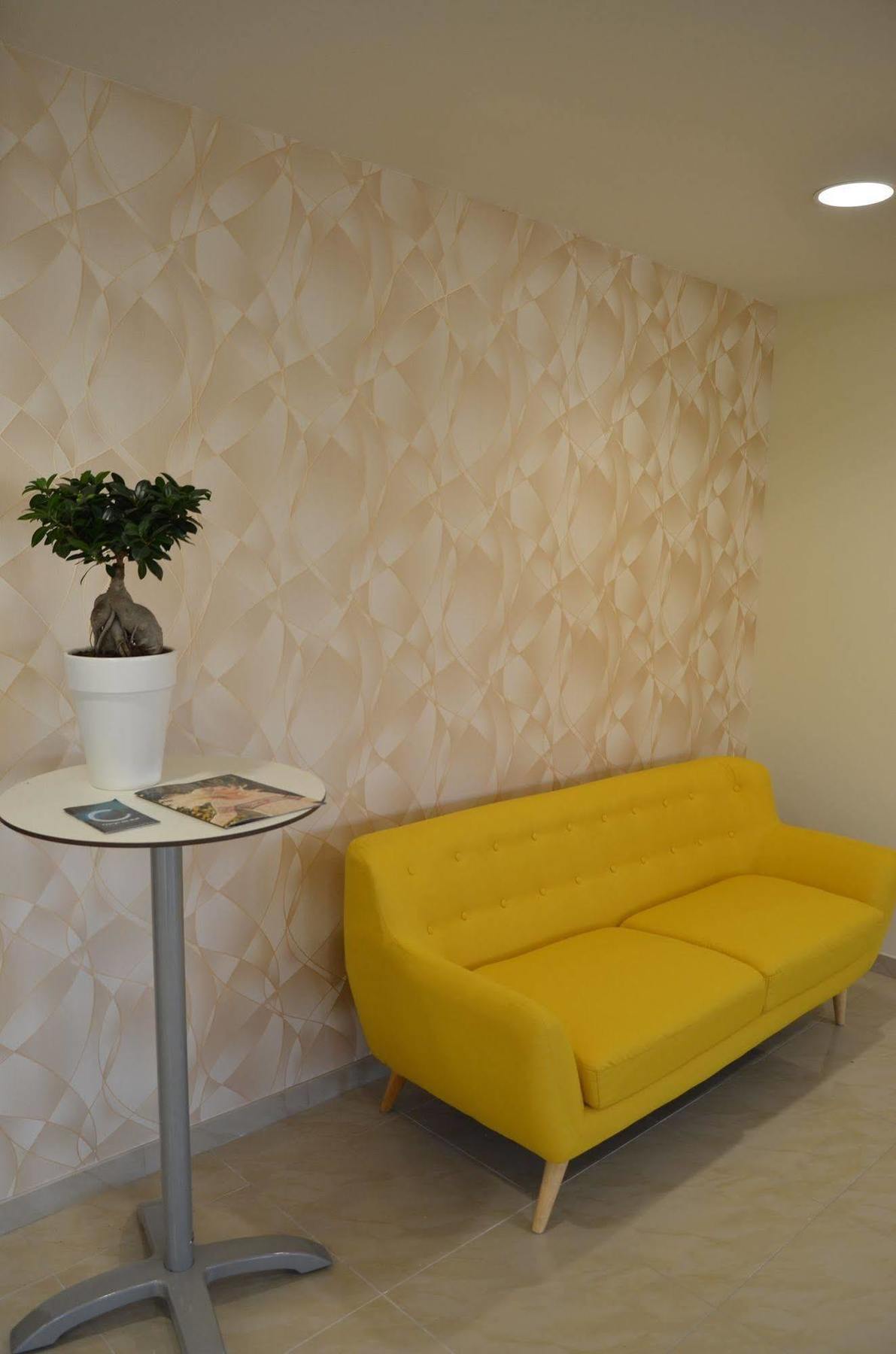 ארל Appart'Hotel Et Chambres Essentiel Spa מראה חיצוני תמונה