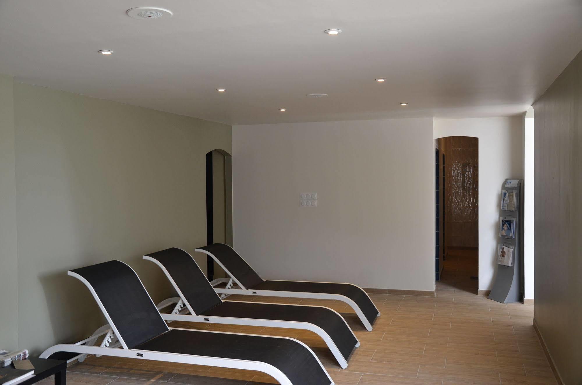 ארל Appart'Hotel Et Chambres Essentiel Spa מראה חיצוני תמונה